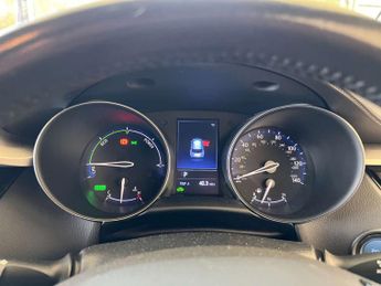 TOYOTA C-HR 1.8 C-HR Icon HEV CVT 5dr