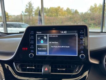 TOYOTA C-HR 1.8 C-HR Icon HEV CVT 5dr