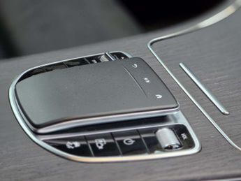 MERCEDES-BENZ GLC 2.0 GLC 220 D 4Matic AMG Line Auto 4WD 5dr