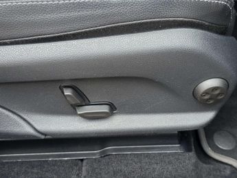 MERCEDES-BENZ GLC 2.0 GLC 220 D 4Matic AMG Line Auto 4WD 5dr