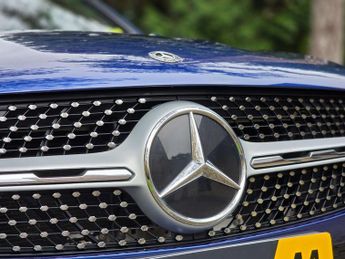 MERCEDES-BENZ GLC 2.0 GLC 220 D 4Matic AMG Line Auto 4WD 5dr