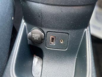 FORD FIESTA 1.4 Fiesta Zetec Auto 5dr