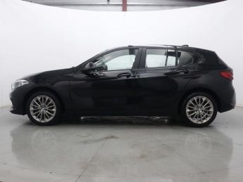 BMW 1 SERIES 1.5 118I SE Auto 5dr