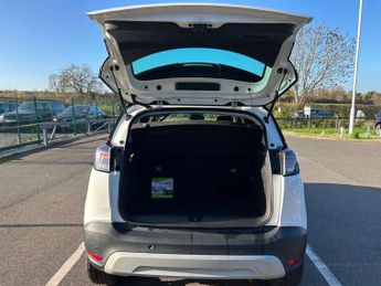 VAUXHALL CROSSLAND 1.5 Crossland SRi Nav TD Auto 5dr