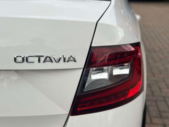 SKODA OCTAVIA 2.0 Octavia SE L TDI Semi-Auto 5dr