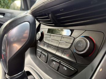 Ford KUGA 1.5 Kuga Vignale 4x4 Auto 4WD 5dr