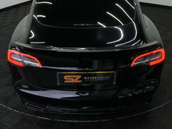 Tesla Model 3 Model 3 Long Range AWD 4WD 4dr