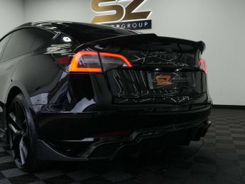 Tesla Model 3 Model 3 Long Range AWD 4WD 4dr