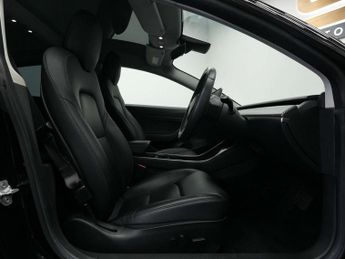 Tesla Model 3 Model 3 Long Range AWD 4WD 4dr