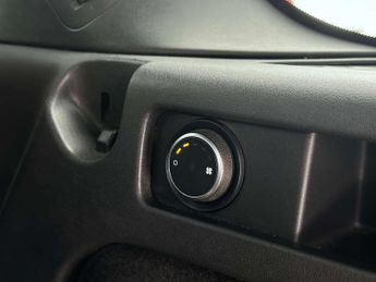 LAND ROVER DISCOVERY SPORT 2.0 Discovery Sport Luxury HSE TD4 Auto 4WD 5dr