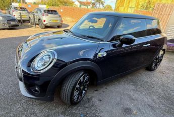 MINI HATCH Cooper S Electric Level 3 3dr