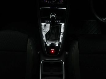 VAUXHALL GRANDLAND X 1.2 Grandland X SRi Nav T Auto 5dr