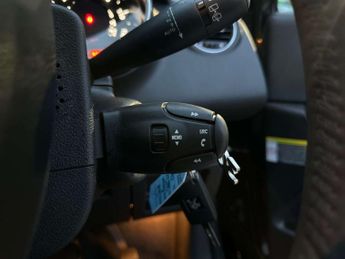 PEUGEOT 3008 1.6 3008 Allure Blue HDi S/S Auto 5dr