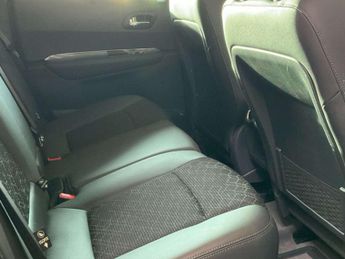 PEUGEOT 3008 1.6 3008 Allure Blue HDi S/S Auto 5dr