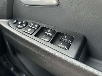 KIA SPORTAGE 2.0 Sportage KX-2 CRDi Auto 4WD 5dr