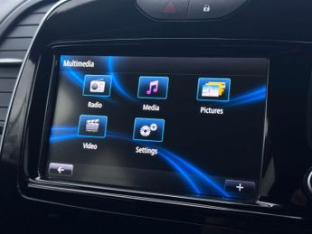 RENAULT CAPTUR 1.3 Captur GT Line TCe Auto 5dr