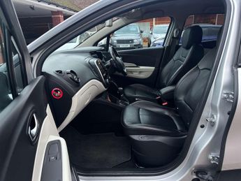 RENAULT CAPTUR 1.3 Captur GT Line TCe Auto 5dr