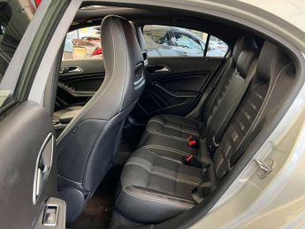 MERCEDES-BENZ A-CLASS 2.1 A 200 D Sport Edition+ Auto 5dr