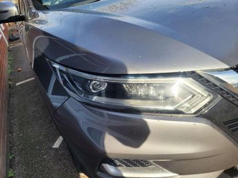 NISSAN QASHQAI 1.5 Qashqai Tekna+ dCi Semi-Auto 5dr