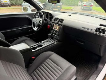 DODGE Challenger 3.6 V6 PETROL