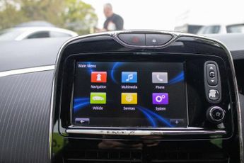 RENAULT ZOE Zoe i Dynamique Nav Quick Charge ZE40 Auto 5dr