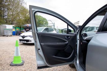 RENAULT ZOE Zoe i Dynamique Nav Quick Charge ZE40 Auto 5dr