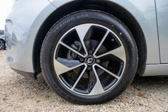 RENAULT ZOE Zoe i Dynamique Nav Quick Charge ZE40 Auto 5dr