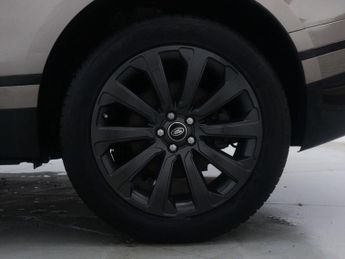 LAND ROVER RANGE ROVER VELAR 2.0 Range Rover Velar R-Dynamic SE P300 Auto 4WD 5dr