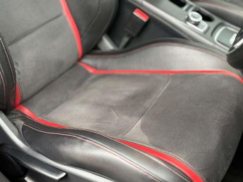 Mercedes-Benz CLA 2.0 CLA45 AMG Coupe SpdS DCT 4MATIC Euro 6 (s/s) 4dr