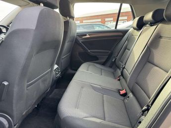 VOLKSWAGEN GOLF e-Golf 5dr - NATIONAL DELIVERY*