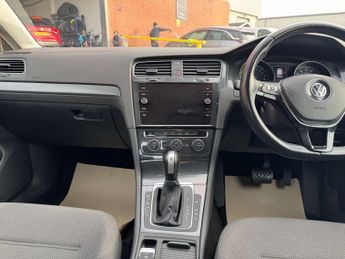 VOLKSWAGEN GOLF e-Golf 5dr - NATIONAL DELIVERY*