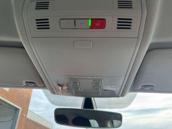 VOLKSWAGEN GOLF e-Golf 5dr - NATIONAL DELIVERY*