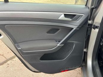 VOLKSWAGEN GOLF e-Golf 5dr - NATIONAL DELIVERY*