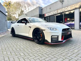 Nissan GT-R 3.8 V6 Nismo R35 GTR NISMO Auto 4WD Euro 6 2dr + FACTORY CARBON 