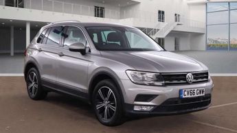 Volkswagen Tiguan 2.0 Tiguan SE Nav TDI BlueMotion Technology 4Motion 4WD 5dr