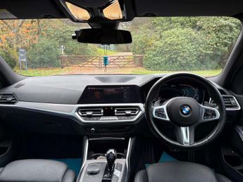 BMW 3 SERIES 2.0 330E M Sport Auto 4dr