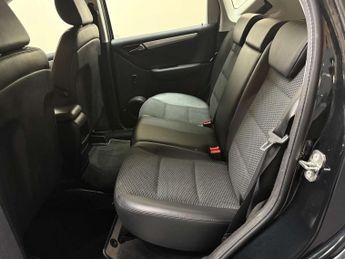 MERCEDES A-CLASS 2.0 A160 CDi AvantGarde SE CVT 5dr