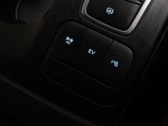 FORD KUGA 2.5 Kuga ST-Line PHEV CVT 5dr