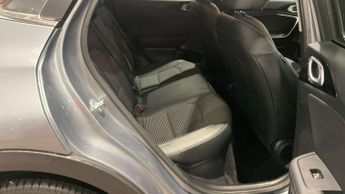 KIA XCEED 1.6 XCeed 3 PHEV Semi-Auto 5dr