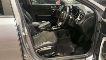 KIA XCEED 1.6 XCeed 3 PHEV Semi-Auto 5dr