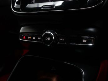 VOLVO XC40 1.5 XC40 R-Design T5 Recharge Auto 5dr