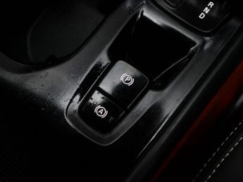 VOLVO XC40 1.5 XC40 R-Design T5 Recharge Auto 5dr
