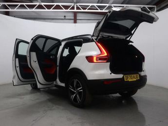 VOLVO XC40 1.5 XC40 R-Design T5 Recharge Auto 5dr