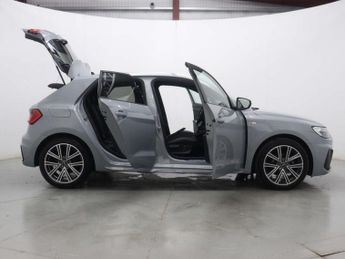 AUDI A1 1.0 A1 S Line 25 TFSI S-A 5dr