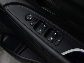 HYUNDAI BAYON 1.0 Bayon SE Connect TGDi MHEV Auto 5dr