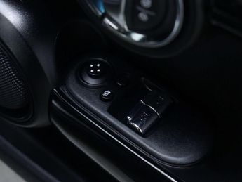 MINI HATCH Cooper S Electric Level 3 3dr