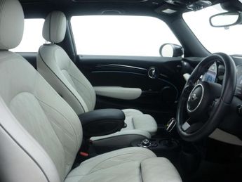 MINI HATCH Cooper S Electric Level 3 3dr