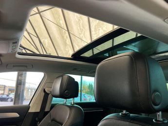 VOLKSWAGEN PASSAT 1.5 Passat GT TSi Evo Semi-Auto 5dr