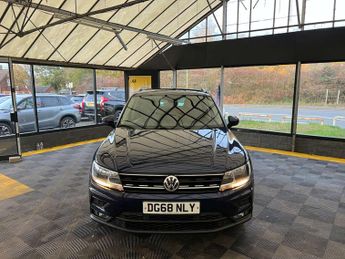 VOLKSWAGEN TIGUAN 2.0 Tiguan SE Nav TDI BlueMotion Technology 4Motion Semi-Auto 4W