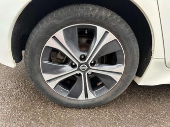 NISSAN LEAF Leaf N-Connecta 5dr